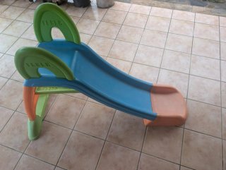 Tobogán Feber agua piscina infantil
