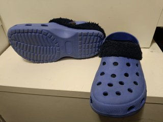 Crocs niño talla 36 forro polar