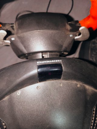 Volante y Pedales Thrustmaster Ferrari
