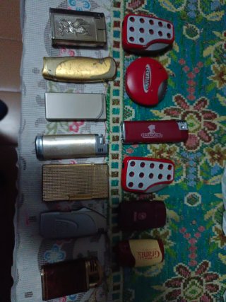 Set di accendini vintage