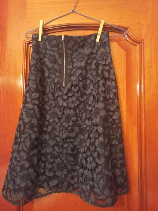 Falda y blusa encaje negro