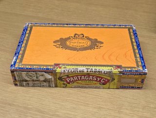 Caja antigua original de puros Partagás Habana