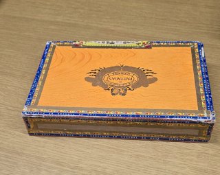 Caja antigua original de puros Partagás Habana