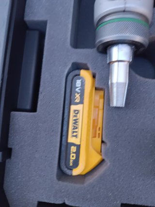 DEWALT DCE400 EXPANDIDOR