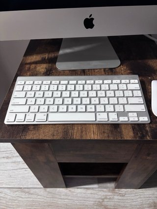 Imac 14,4 “ de 2014 Plata con funda de transporte.