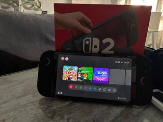 Nintendo Switch 2 con juegos y accesorios