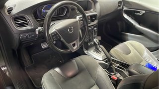 Volvo V40 R.  2017