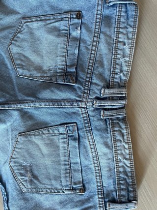 Short jeans Terranova strappati