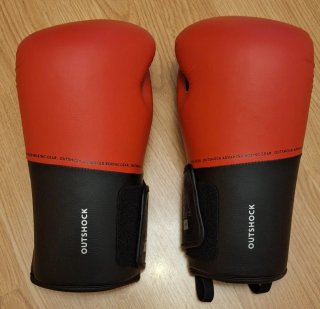 Guantes Boxeo Outshock 100 Rojo/Negro Talla 8oz