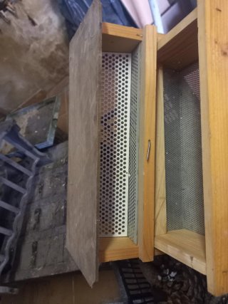 Caza Polen 40x22 cm