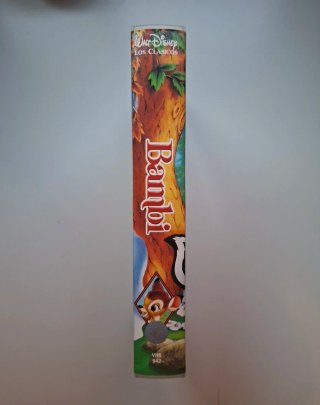 Bambi en VHS original en español