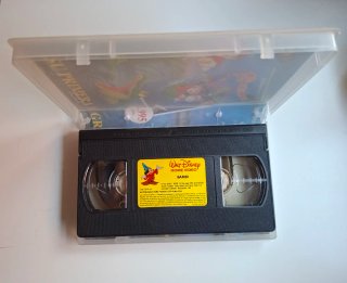 Bambi en VHS original en español