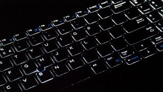 DELL ORDENADOR PORTÁTIL LAPTOP i5 SSD