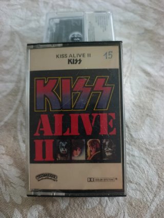 Casete Kiss Alive II