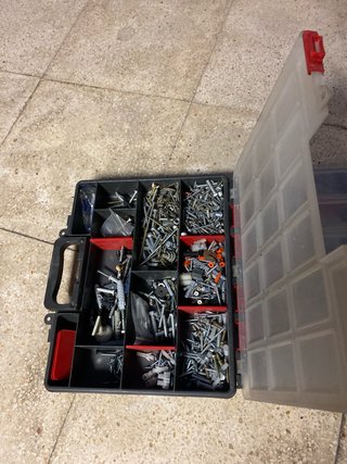 Maletín organizador con compartimentos