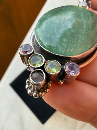Ciondolo etnico argento 925 con pietra verde