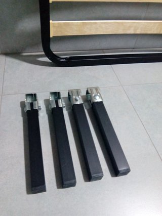 Somier IKEA KRAKHELLA madera y acero