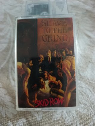 Cassette Skid Row Slave to the Grind