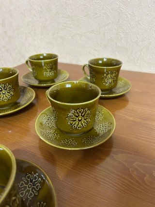 Juego de 6 tazas y platillos