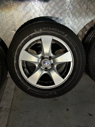 Llantas Volvo V70 R16 Michelin