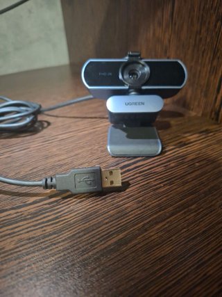 UGREEN Webcam 2K USB con Micrófono Dual y Tapa de