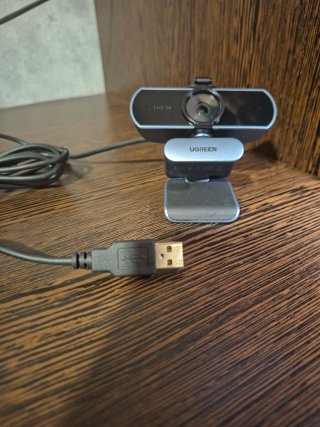 UGREEN Webcam 2K USB con Micrófono Dual y Tapa de