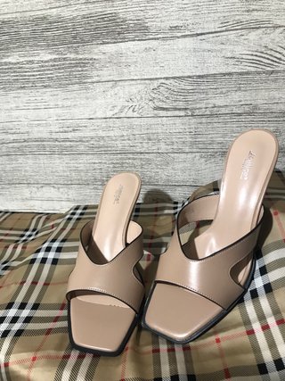 Sandalias Beige Talla 38
