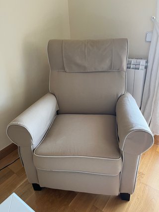 Butaca IKEA beige con brazos