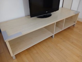 Mueble bajo TV madera y metal