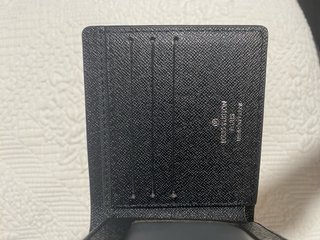 Cartera Louis Vuitton Negra
