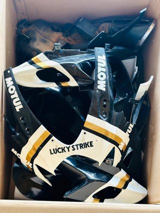 Carenado Suzuki GSX Motul Lucky Strike
