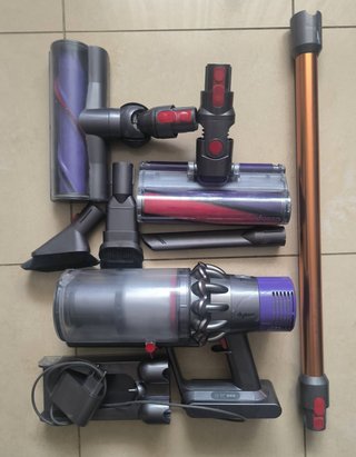 Aspirapolvere Dyson V10 Cyclone