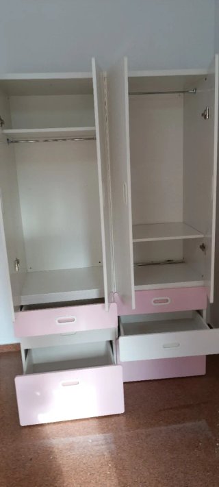Armario 4 puertas SMASTAD Ikea