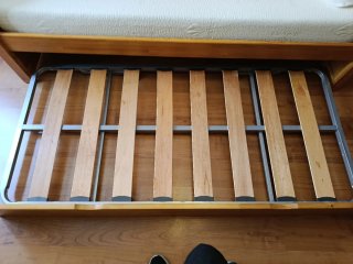 CAMA NIDO DE 90 Y LAMPARA