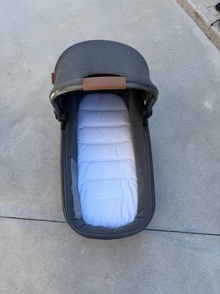 Conjunto capazo silla grupo 0  marca bebe confort
