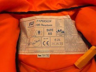 Chaleco salvavidas infantil TYPHOON talla XS