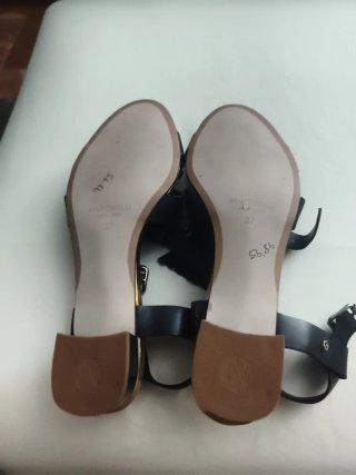 Sandalias Martineli Mujer Negro y Dorado
