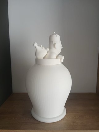 Figura Tintín en Jarrón Blanco 34 cm
