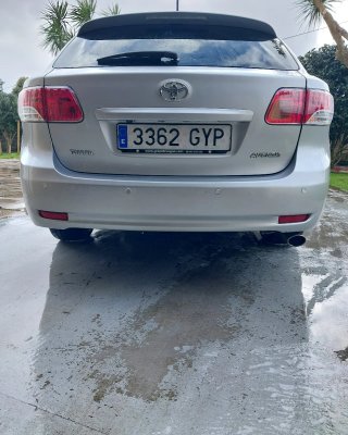 Toyota Avensis 2010