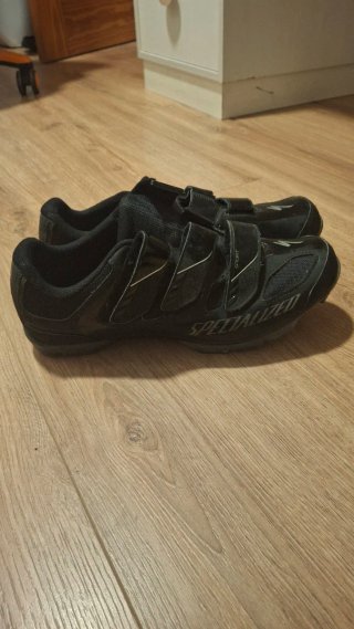 Zapatillas Ciclismo Specialized talla 44 Negras
