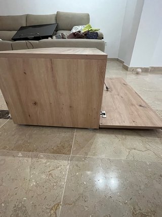 Due mobili TV modulari in legno