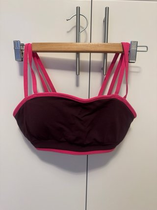 Top sportivo con ferretto Fabletics viola