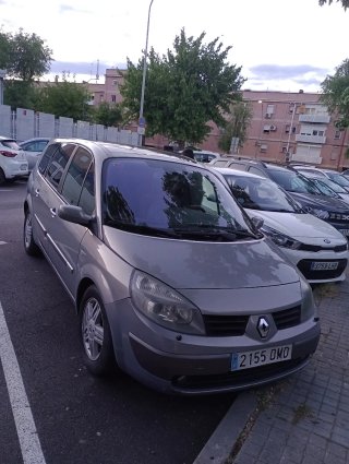 Renault Grand Scenic 2005