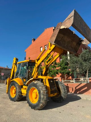 Retroexcavadora JCB 4CX