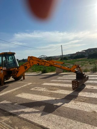 Retroexcavadora JCB 4CX