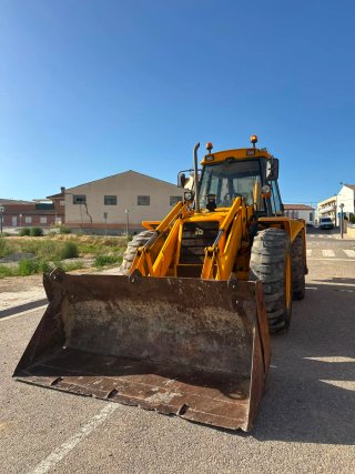 Retroexcavadora JCB 4CX