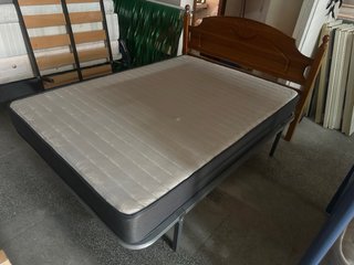 Cama Matrimonio 135x190 Metal y Madera