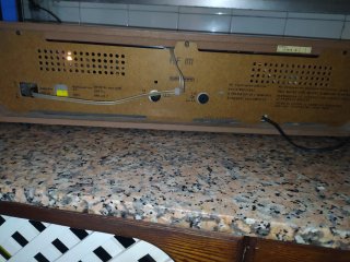 Radio Grundig RF611 Marrón