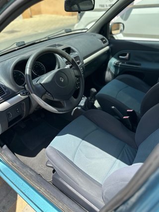 Renault Clio 2005