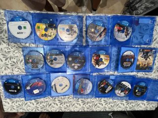 Conjunto di giochi PS4 e PS5